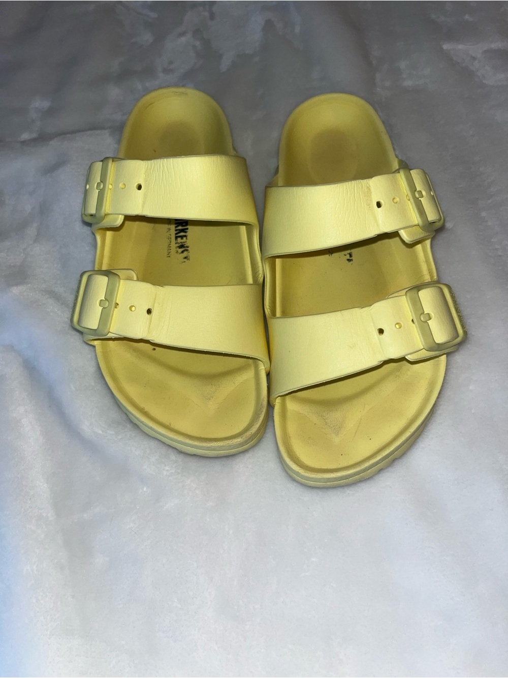 Birkenstock Kids Yellow Dual-Buckle Slide Sandals